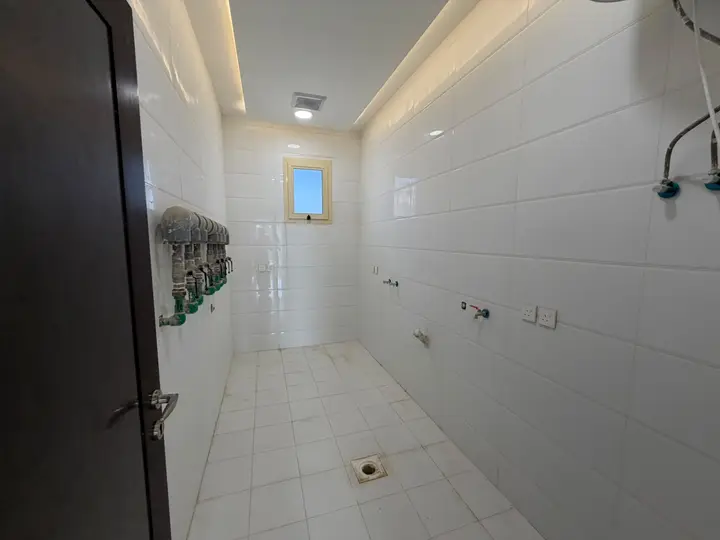4 bedroom apartment in Sultana, Qassim Region 10