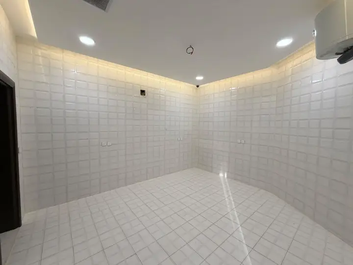 4 bedroom apartment in Sultana, Qassim Region 8