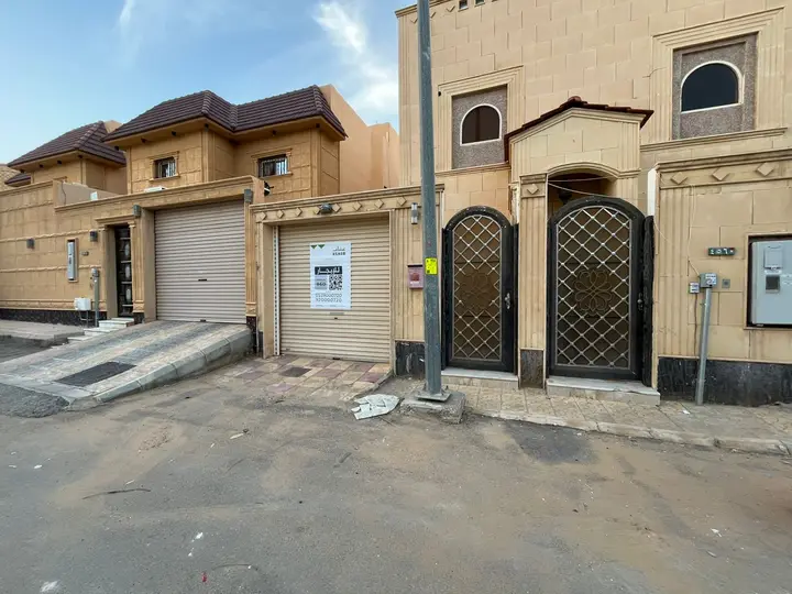 فيلا 5 غرف في القويع، منطقة القصيم