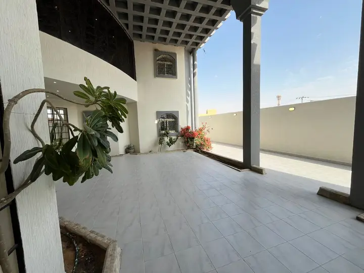 5 bedroom villa in المليداء, Qassim Region 13
