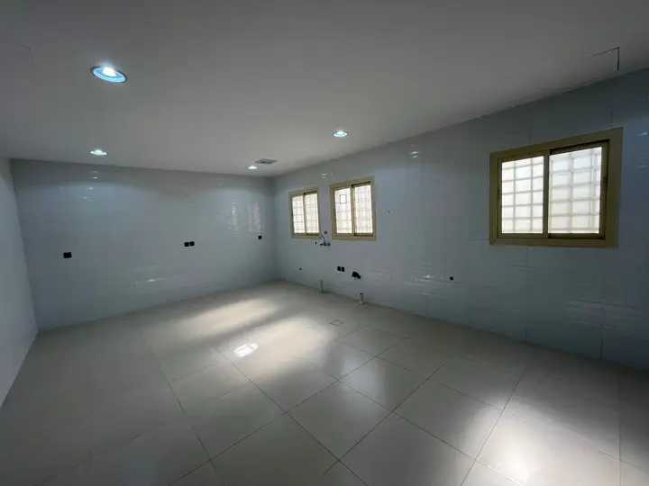 5 bedroom villa in المليداء, Qassim Region 7