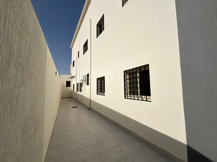 5 bedroom villa in المليداء, Qassim Region 15