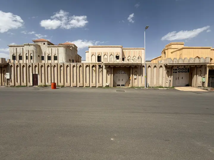 4 bedroom villa in Al Muntazah Al Gharbi, Qassim Region