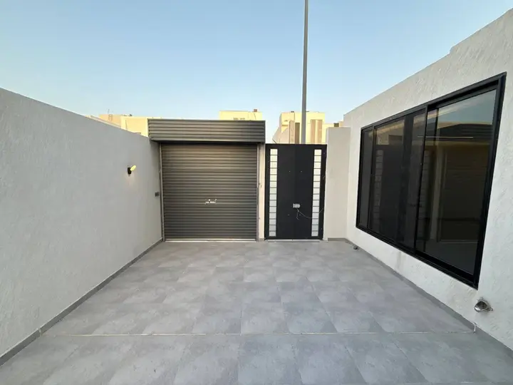 4 bedroom villa in As Saif, Eastern Province 2