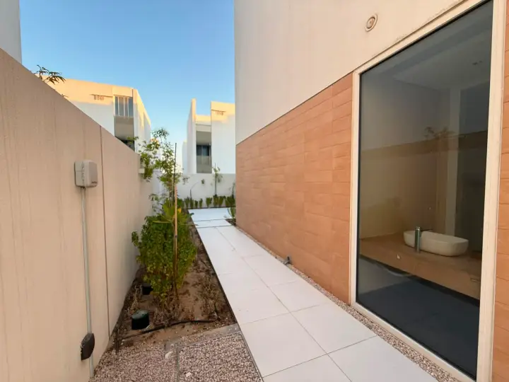 4 bedroom villa in As Sadafah, Eastern Province 5