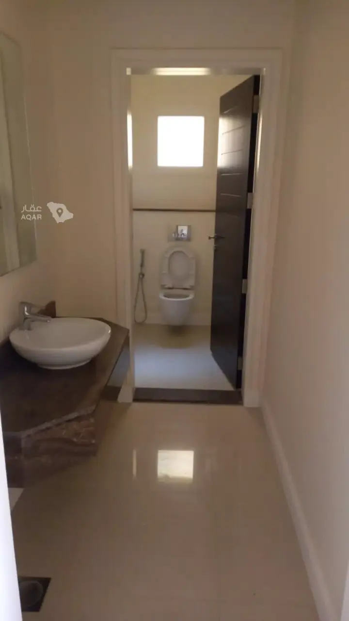 4 bedroom villa in Al Yasmin, Riyadh 4