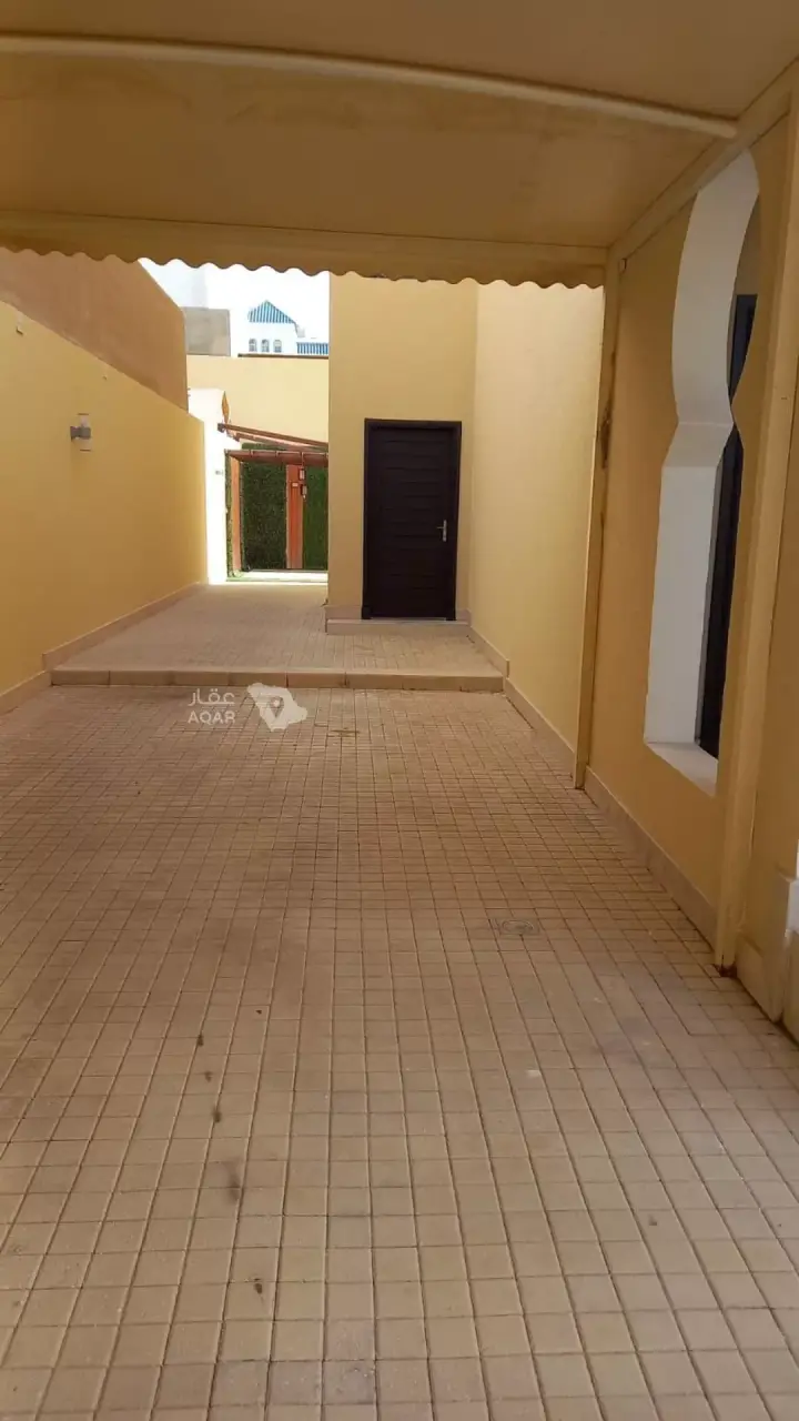 4 bedroom villa in Al Yasmin, Riyadh 3