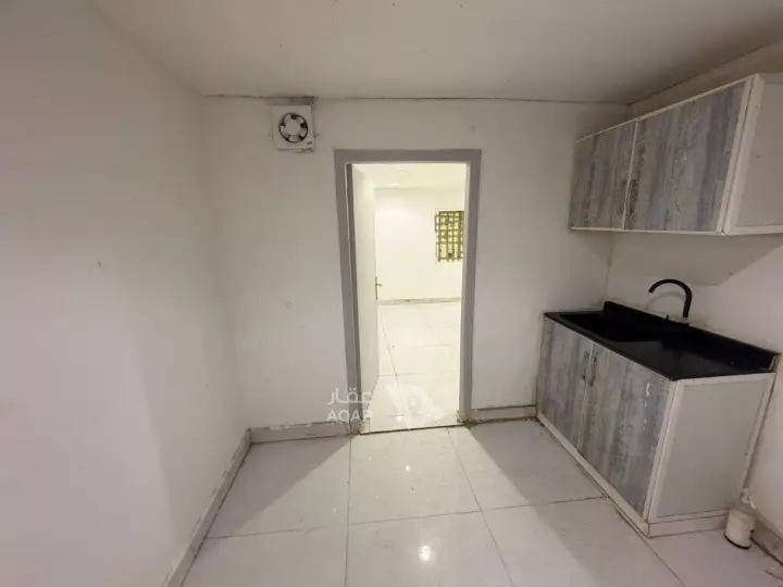 12 bedroom building in Al Munsiyah, Riyadh 7