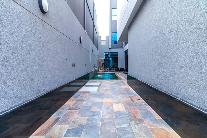 4 bedroom villa in Abhur North, Jeddah 3