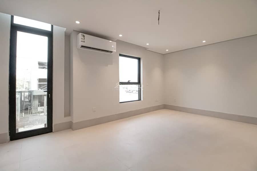 4 bedroom villa in Abhur North, Jeddah 17