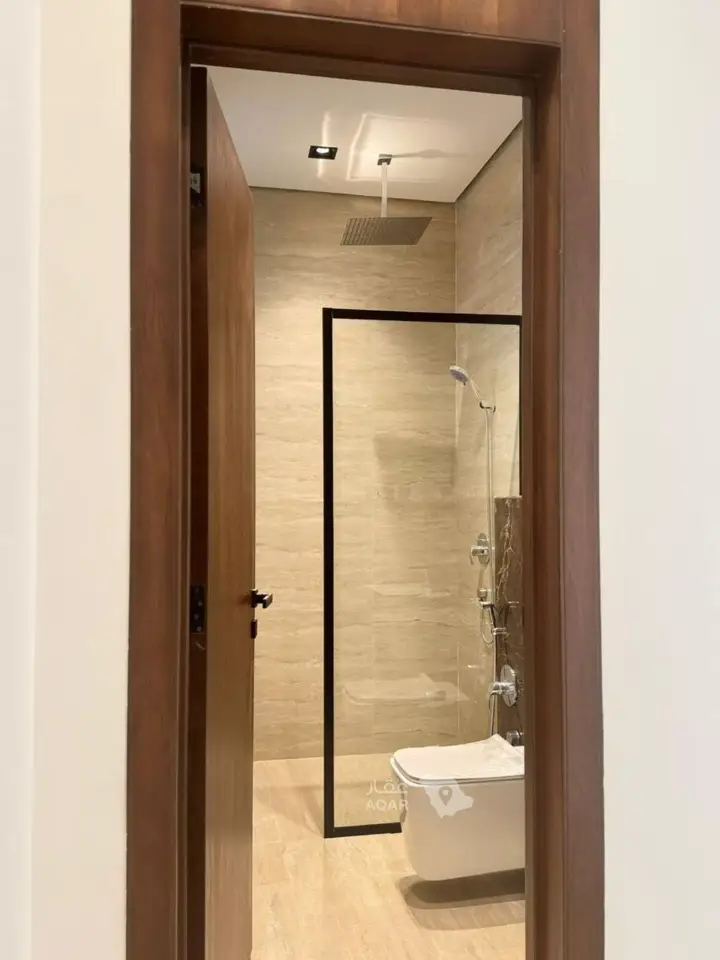 3 bedroom apartment in Al Mahdiyyah, Riyadh 8