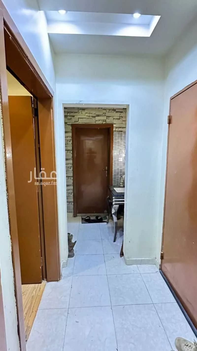 شقة 4 غرف في بدر 2