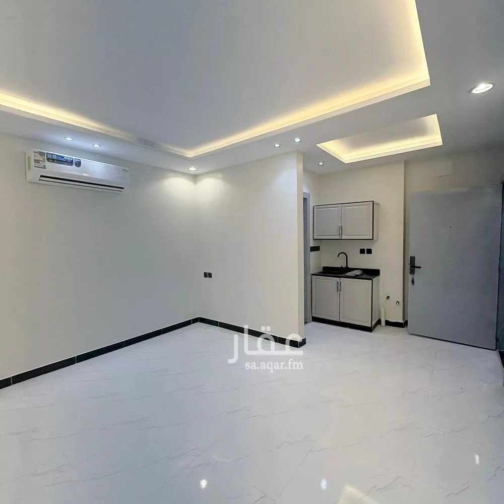 1 bedroom apartment in Tuwaiq 8