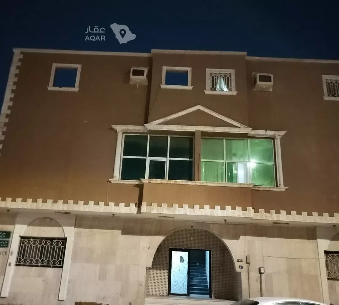 عقار 32 غرف في المروة، جدة