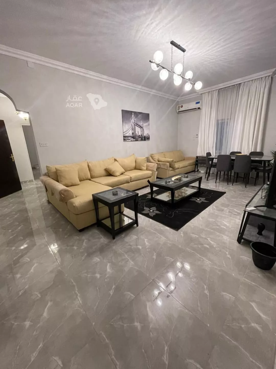 فيلا في الإسكان