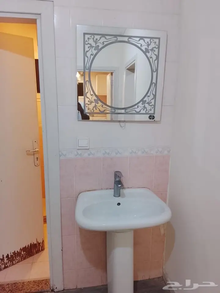 2 bedroom apartment in Al Shati, Jeddah 4