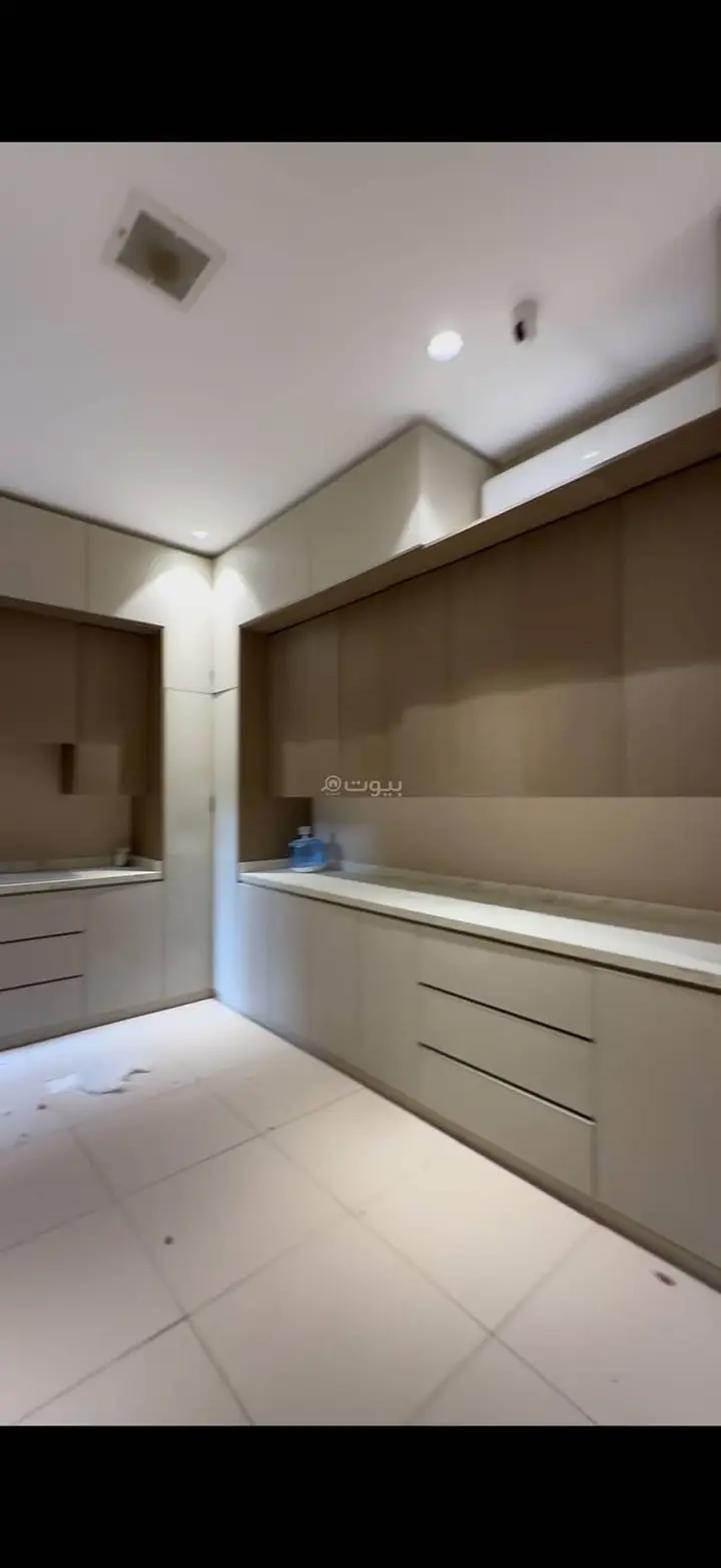 5 bedroom villa in Al Aridh, Riyadh 7