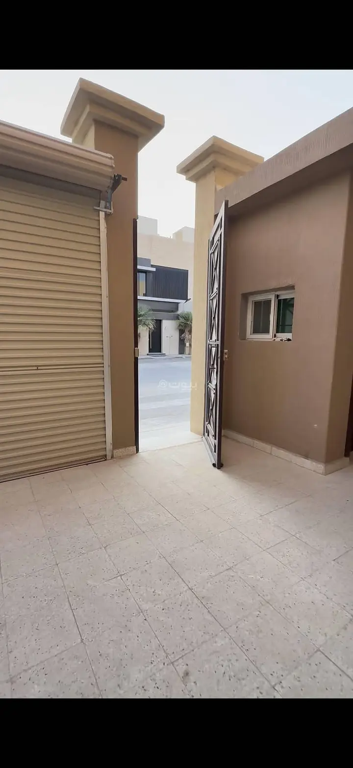 5 bedroom villa in Al Aridh, Riyadh 15