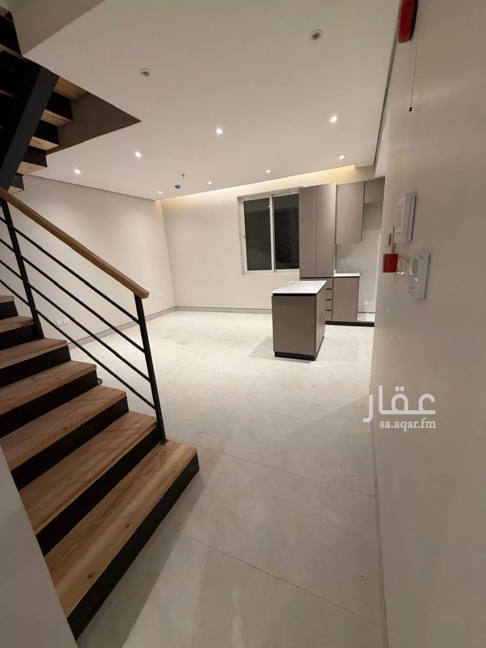 5 bedroom apartment in Al Aridh 7