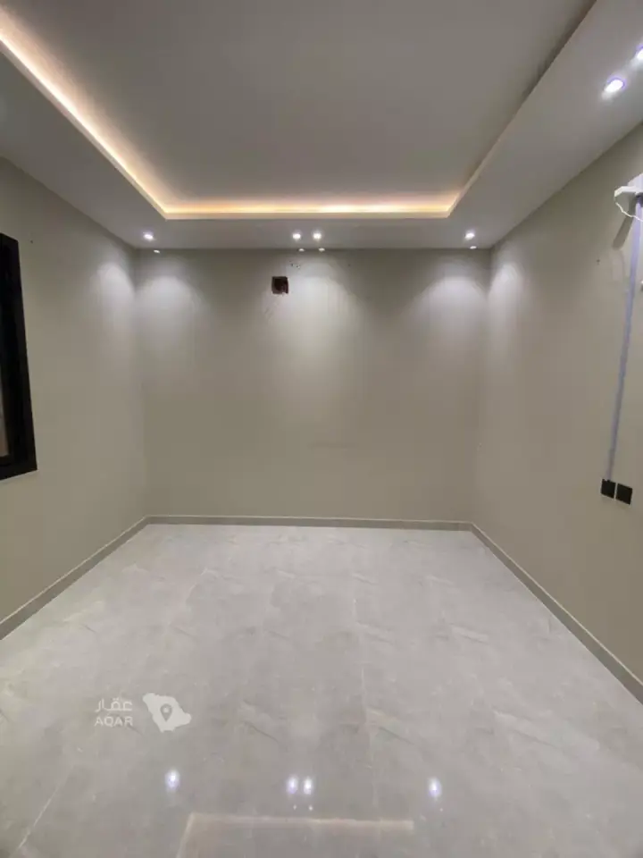 3 bedroom apartment in Dhahrat Laban, Riyadh 7