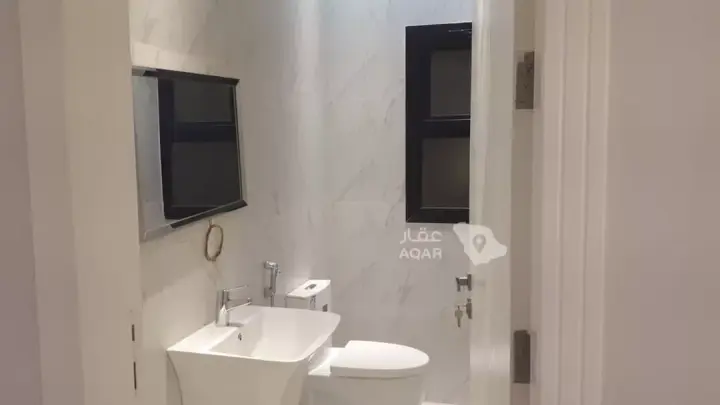 3 bedroom apartment in Al Aridh, Riyadh 5