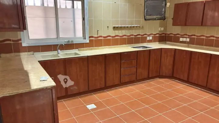 2 bedroom apartment in Al Shiraa, Jeddah 4
