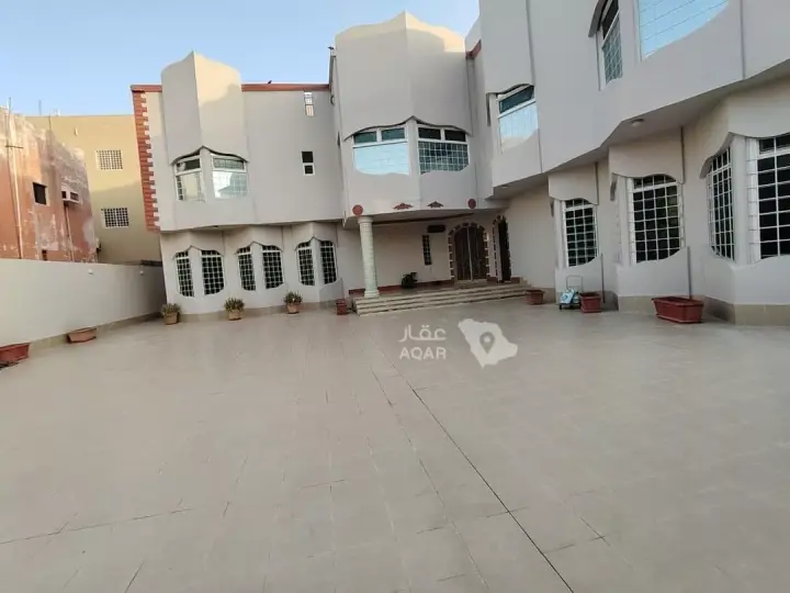 5 bedroom villa in Al Basateen, Jeddah 3