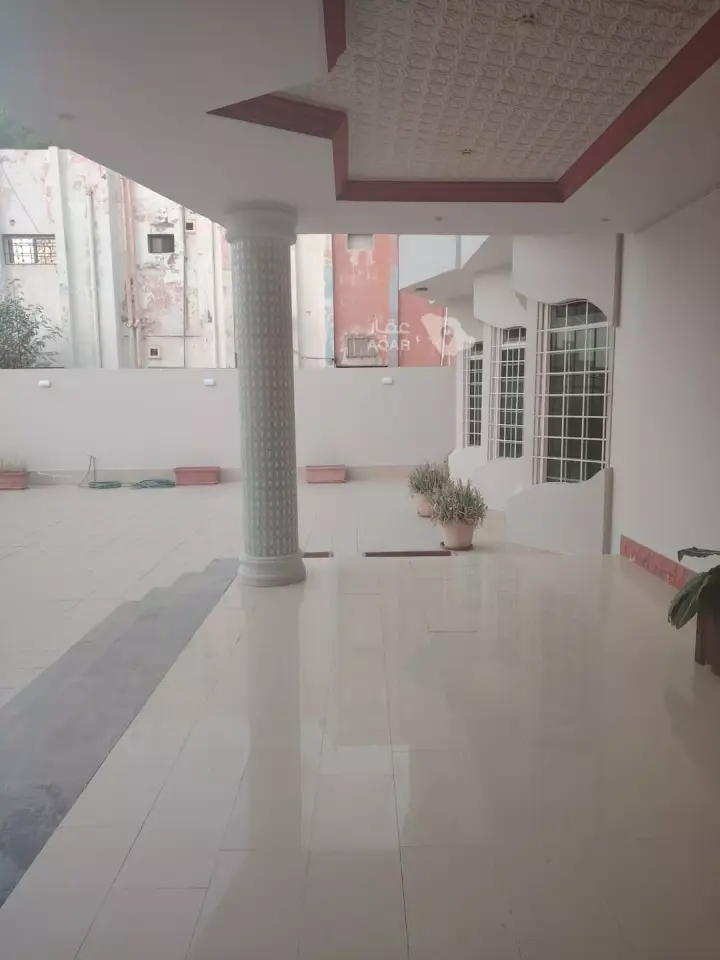 5 bedroom villa in Al Basateen, Jeddah 6