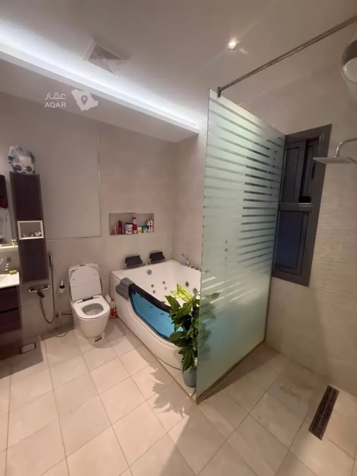 3 bedroom villa in Al Salam, Riyadh 21