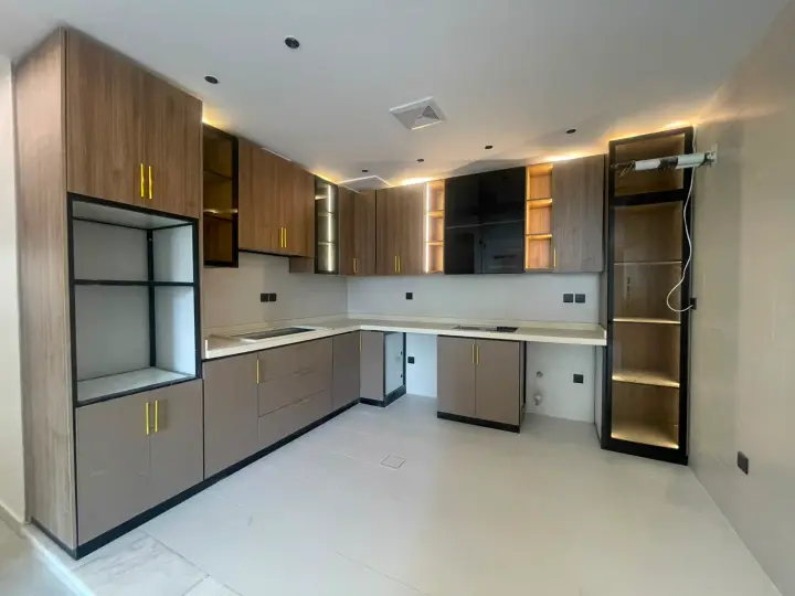 شقة 3 غرف في As Salamah، جدة 16
