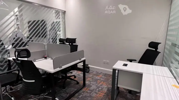 2 bedroom office in Al Yasmin, Riyadh 5