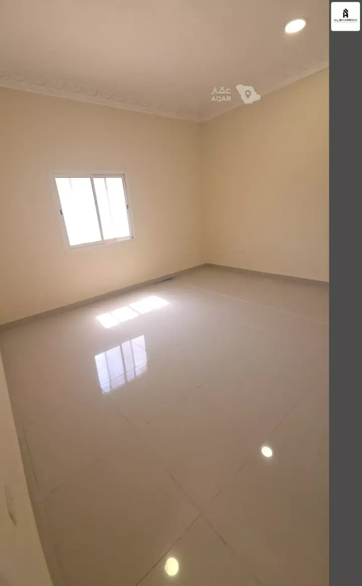 3 bedroom apartment in Hajar, Eastern Province 15