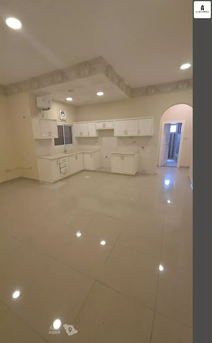 3 bedroom apartment in Hajar, Eastern Province 6
