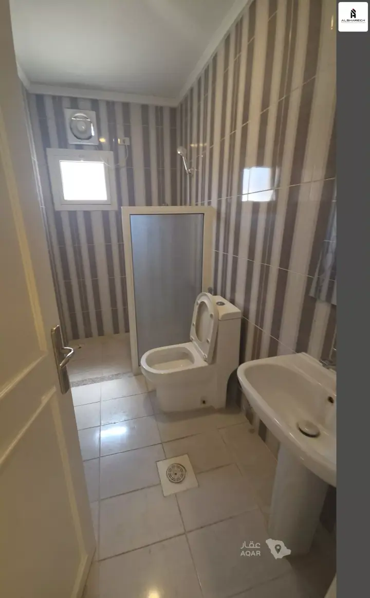 3 bedroom apartment in Hajar, Eastern Province 3