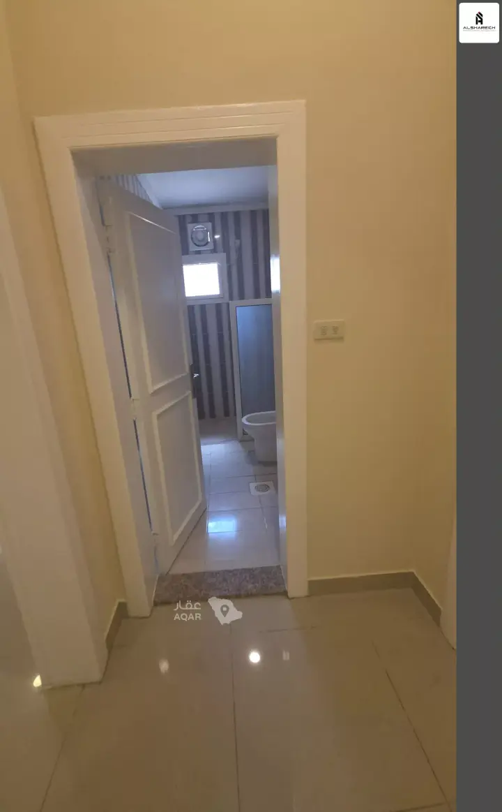 3 bedroom apartment in Hajar, Eastern Province 10
