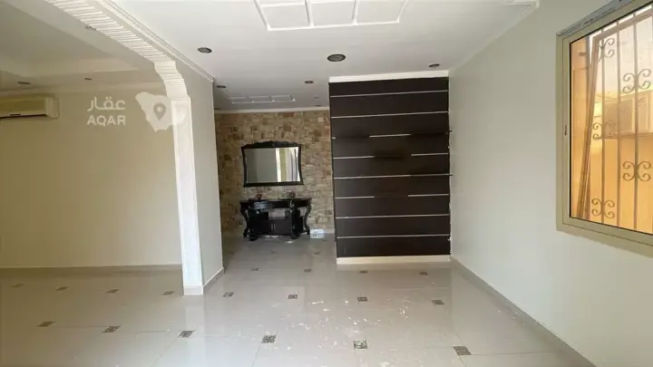 4 bedroom villa in Al Buhairah, Hail 15
