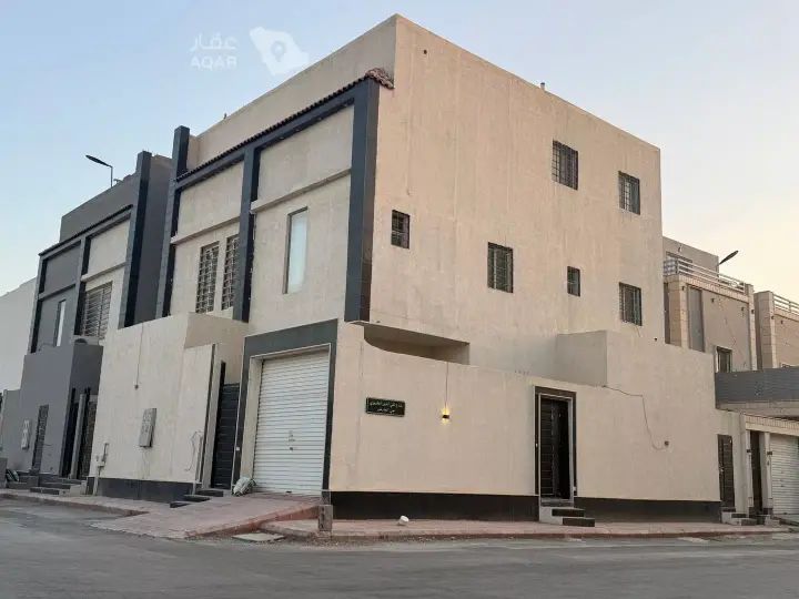 4 bedroom villa in Al Aridh, Riyadh 20