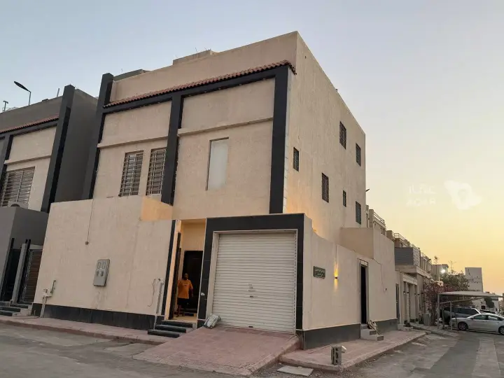 4 bedroom villa in Al Aridh, Riyadh 4