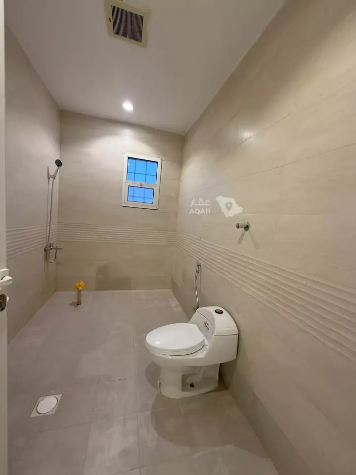 4 bedroom villa in Al Aridh, Riyadh 14