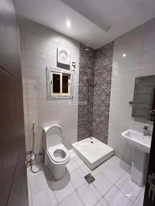 3 bedroom apartment in Abhur North, Jeddah 2
