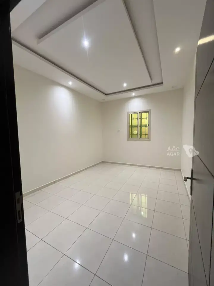 20 bedroom building in Al Yarmouk, Riyadh 4