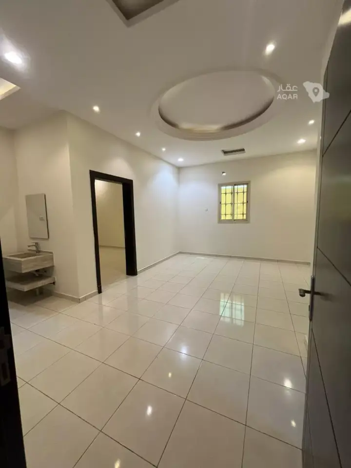 20 bedroom building in Al Yarmouk, Riyadh