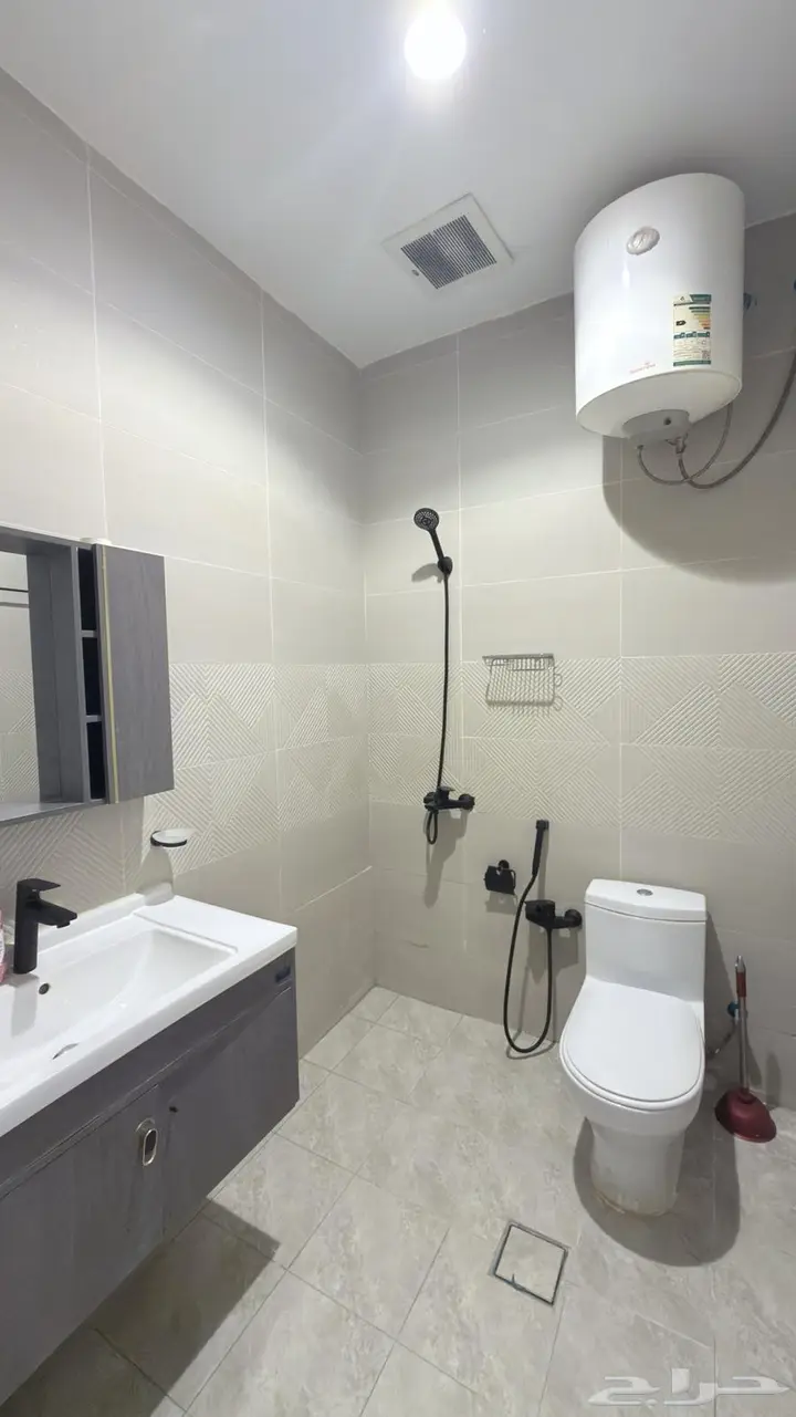 3 bedroom apartment in Al Uraija Al Gharbiyah, Riyadh 17