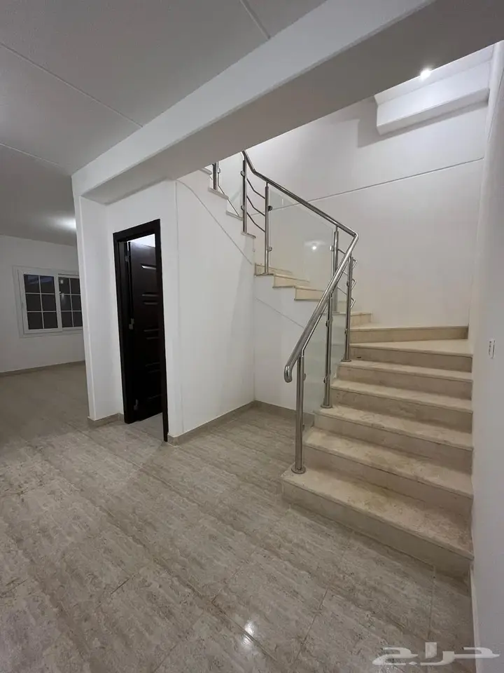 4 bedroom villa in Khuzam, Riyadh 14