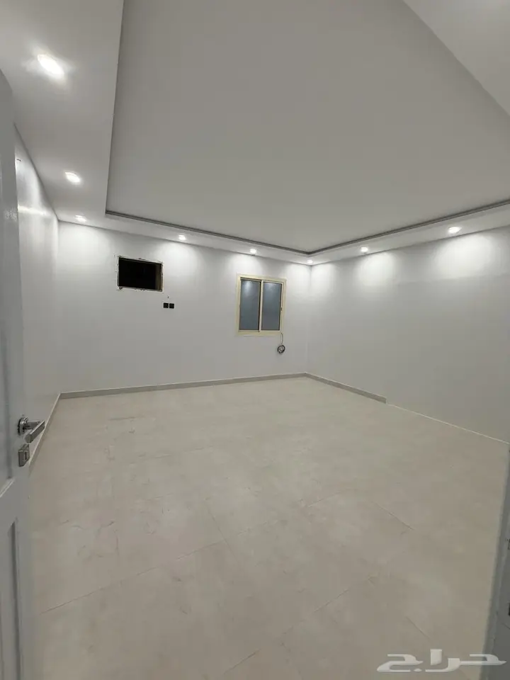 3 bedroom apartment in Al Anabis, Madinah 4