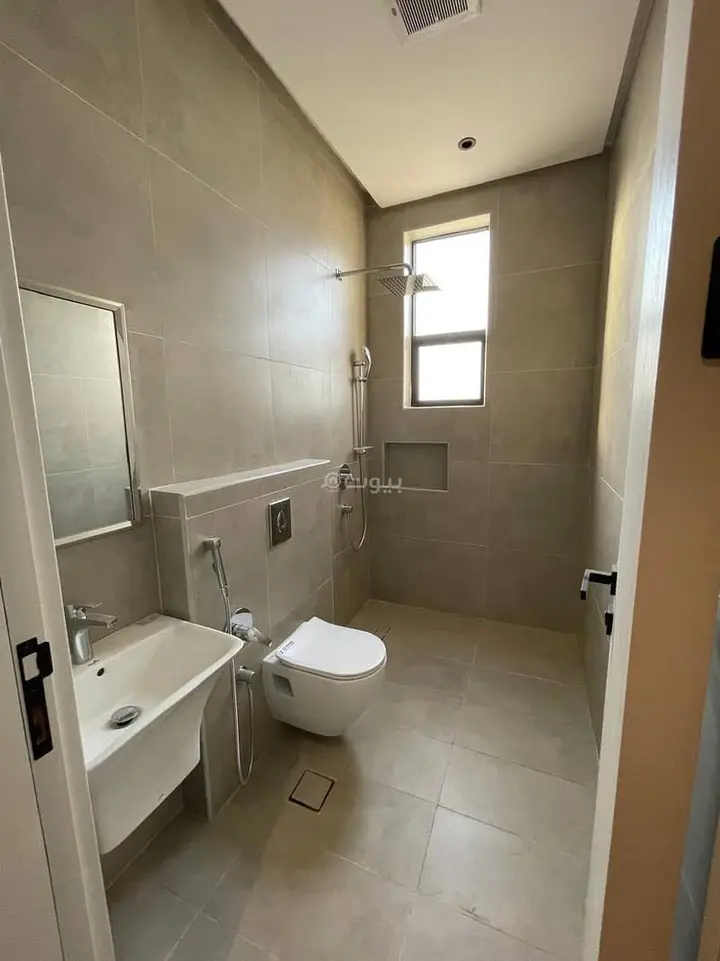 3 bedroom apartment in Al Aridh, Riyadh 11