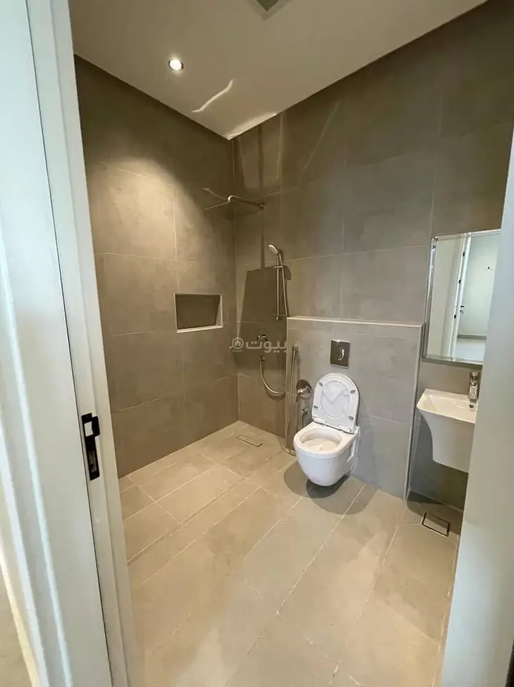 3 bedroom apartment in Al Aridh, Riyadh 16