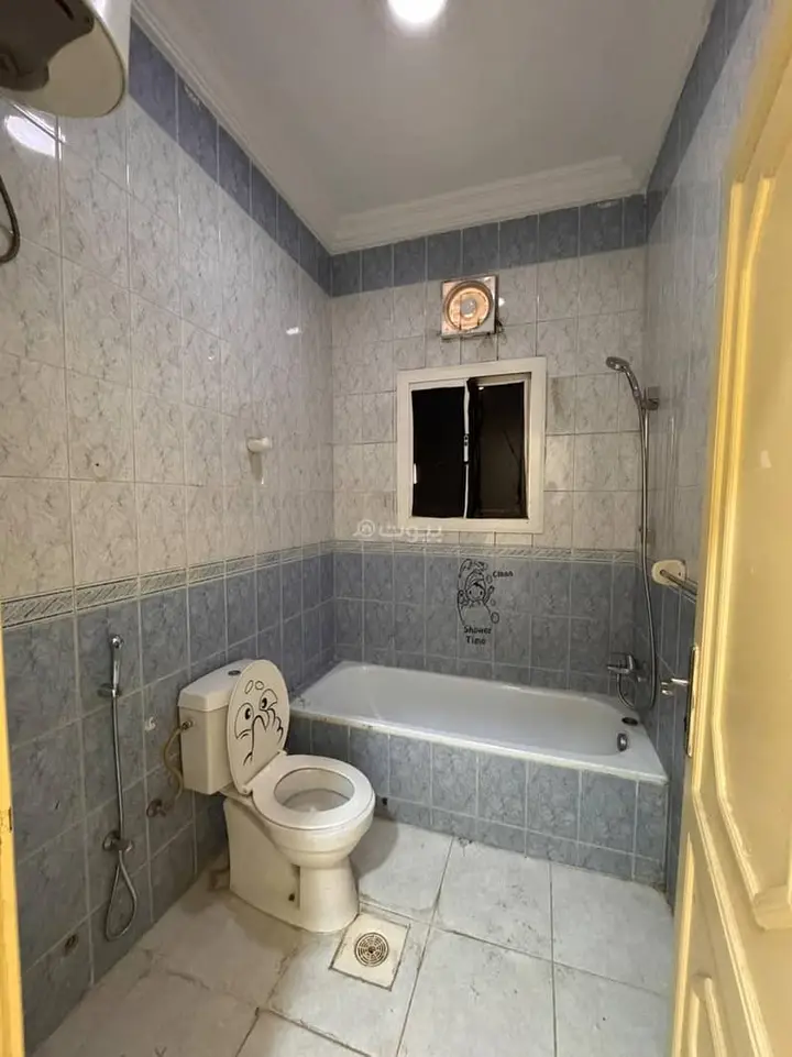 2 bedroom apartment in Al Safa, Jeddah 3