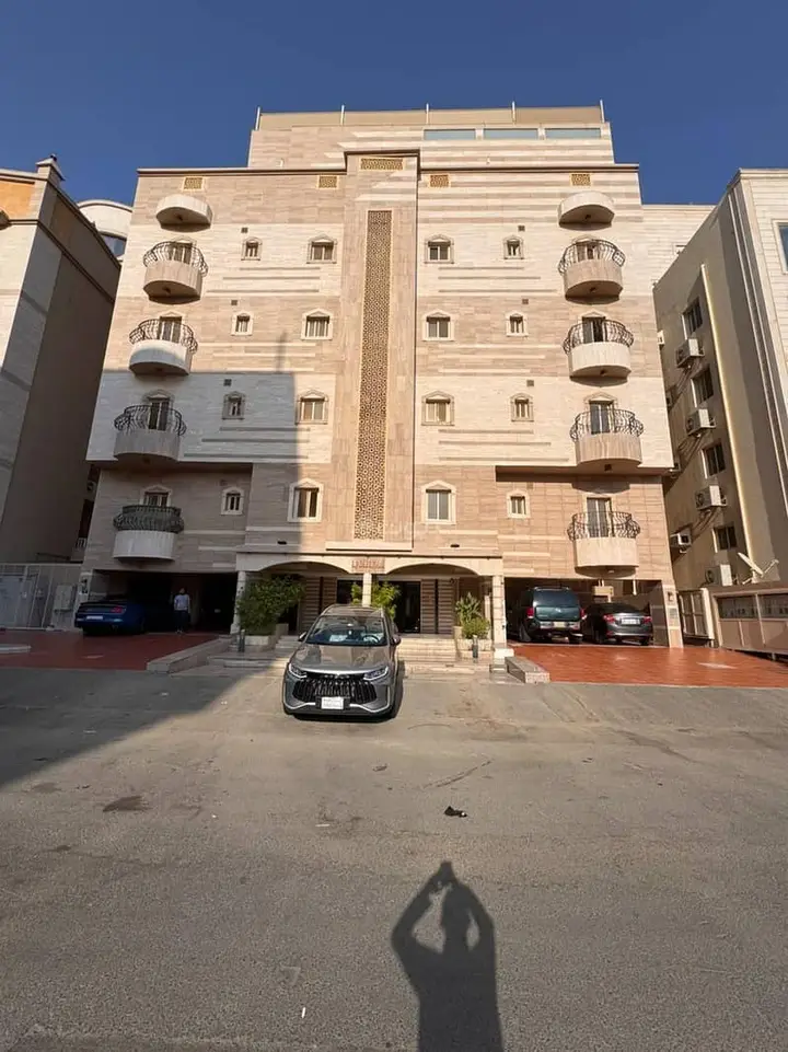 4 bedroom apartment in Al Marwa, Jeddah 18