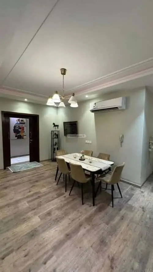 4 bedroom apartment in Al Faisaliyyah, Jeddah 4